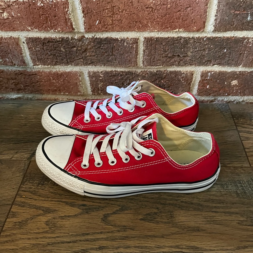 Converse Chuck Taylor All Star Classic Low